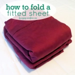 Fold Fitted Sheets Easily